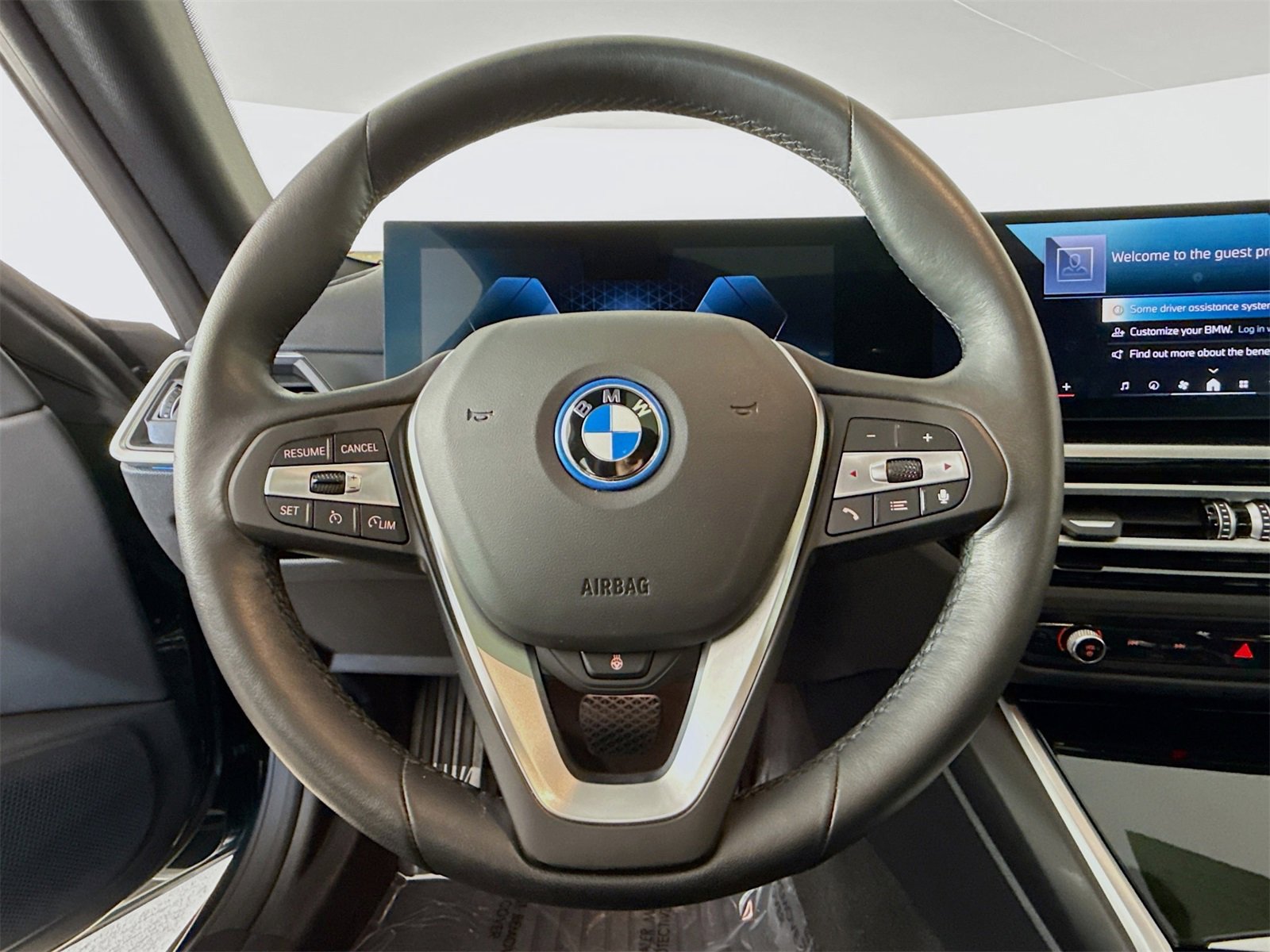 Certified 2024 BMW i4 eDrive35 w/ Convenience Package image 11