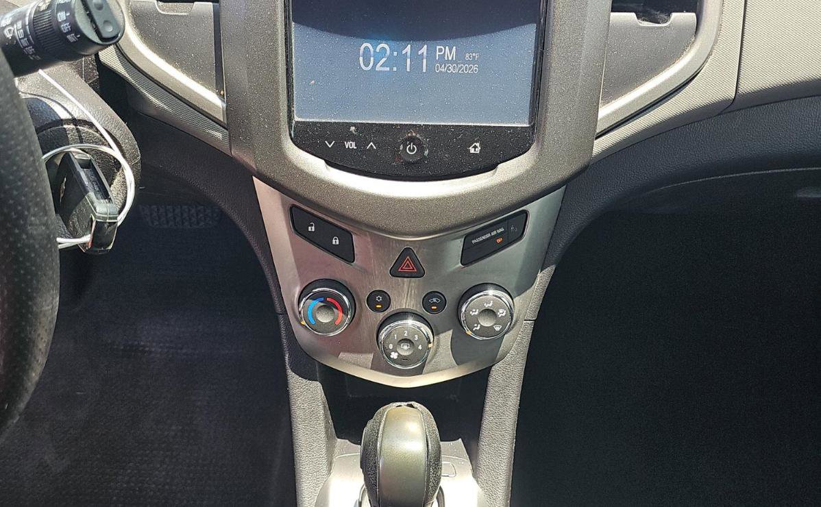 Used 2015 Chevrolet Sonic LT FWD image 11