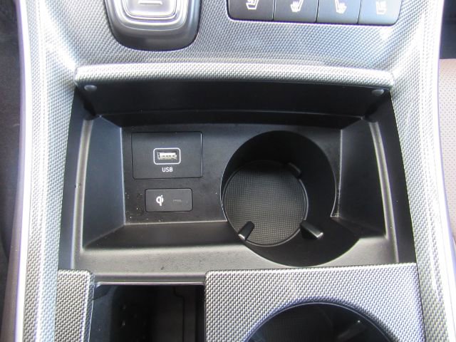 Used 2022 Hyundai Santa Fe Limited image 52