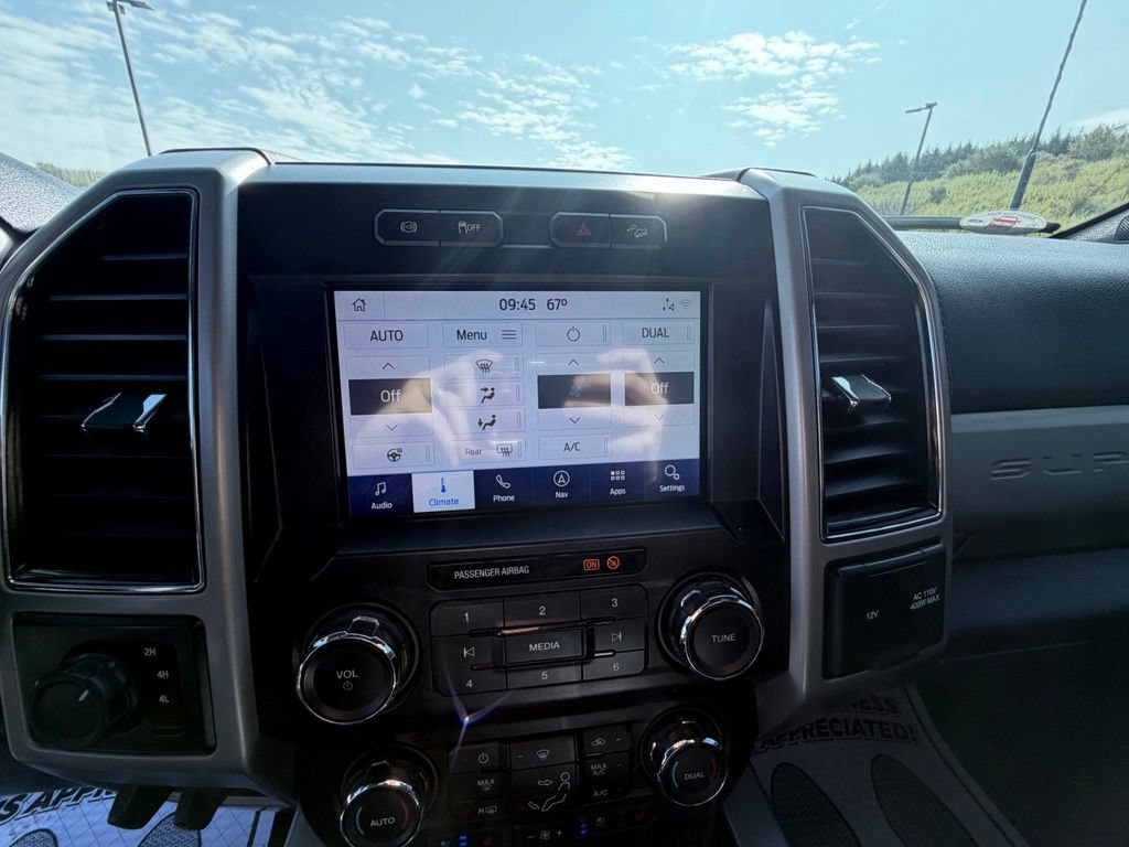 Used 2021 Ford F350 4x4 Crew Cab Super Duty image 28