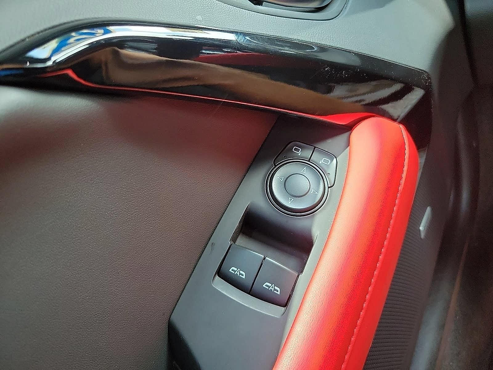 Used 2022 Chevrolet Camaro LT w/ Redline Edition RWD image 12