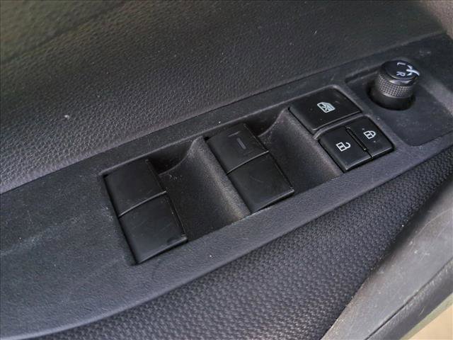 Used 2022 Toyota Corolla LE FWD image 12