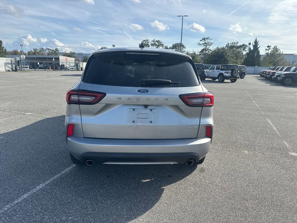 Used 2024 Ford Escape ST-Line image 7