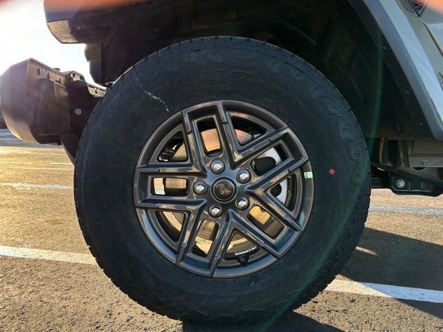 New 2026 Jeep Gladiator Sport AWD/4WD image 28