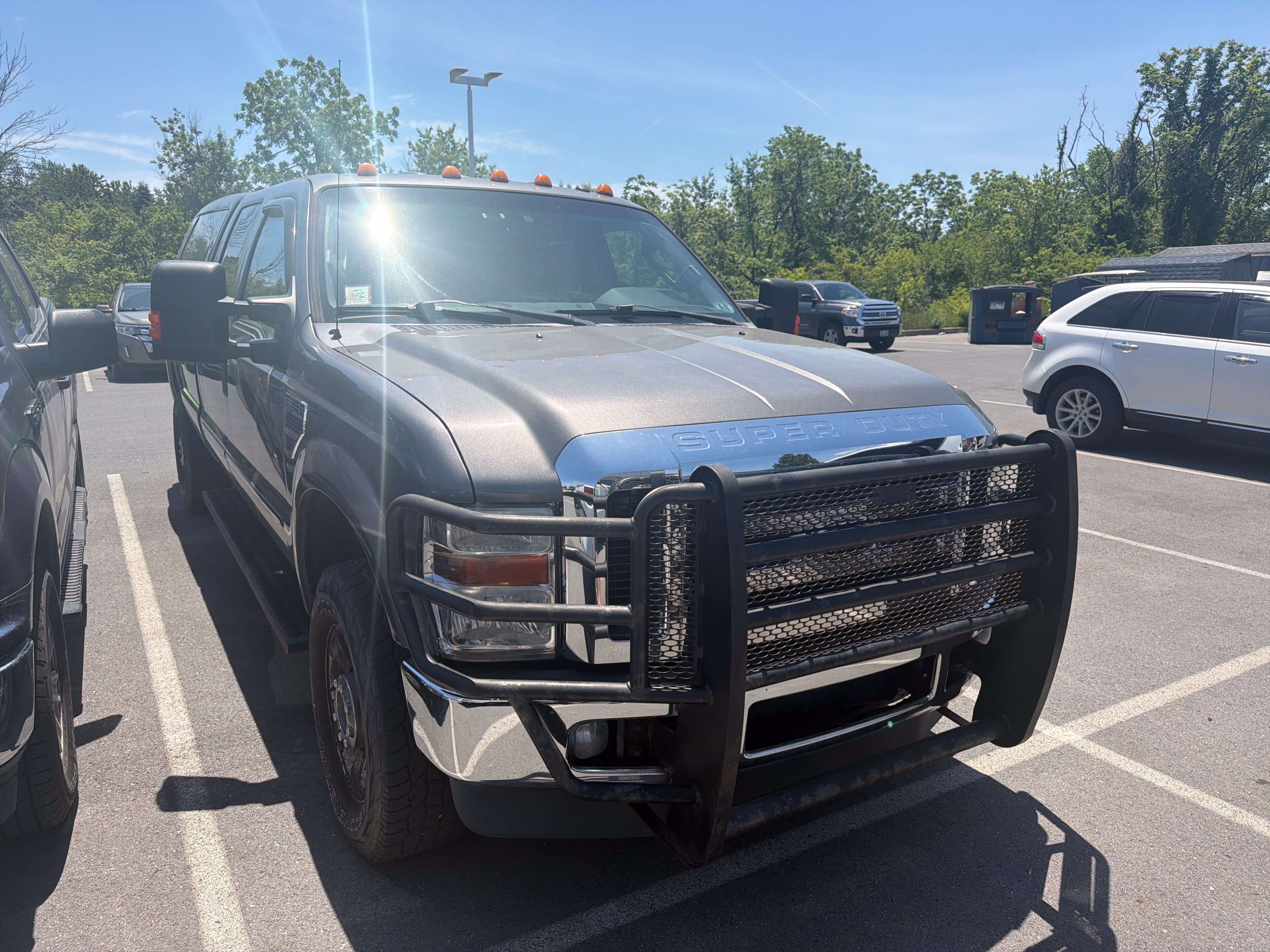 Used 2009 Ford F350 XLT AWD/4WD image 1