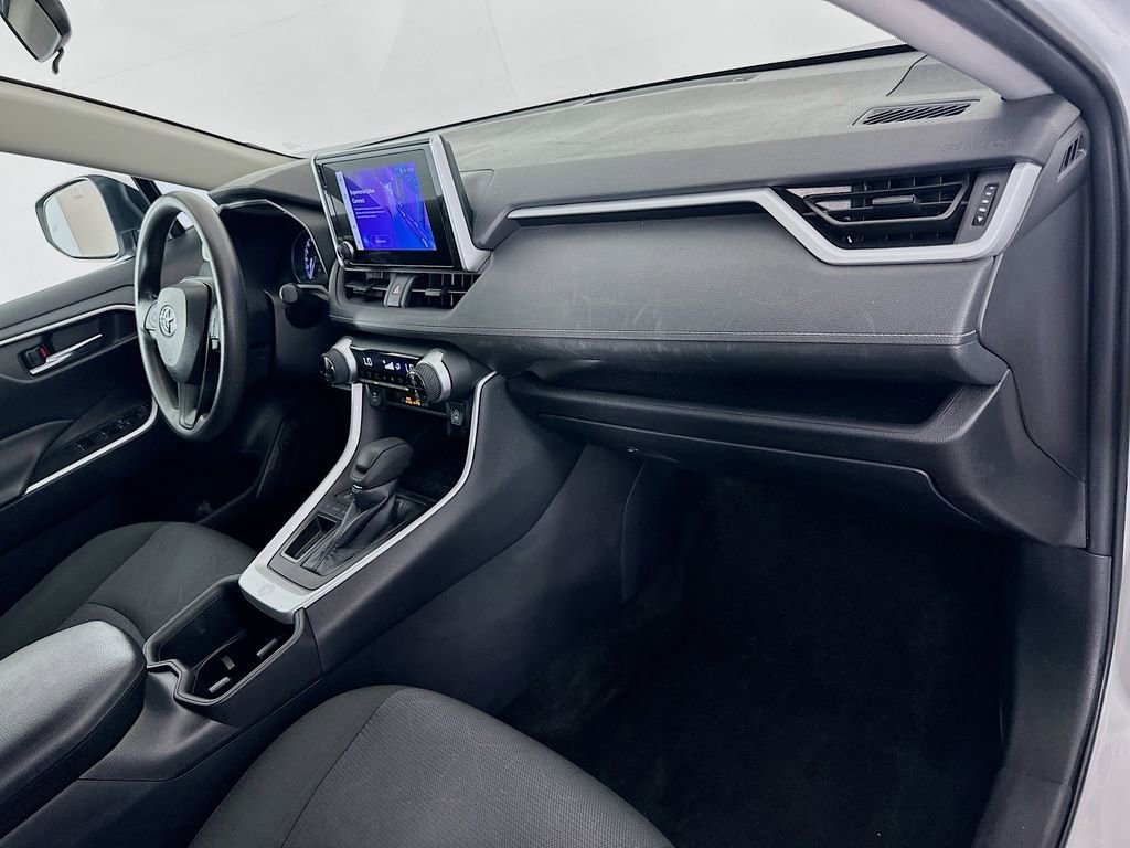 Certified 2024 Toyota RAV4 XLE image 29