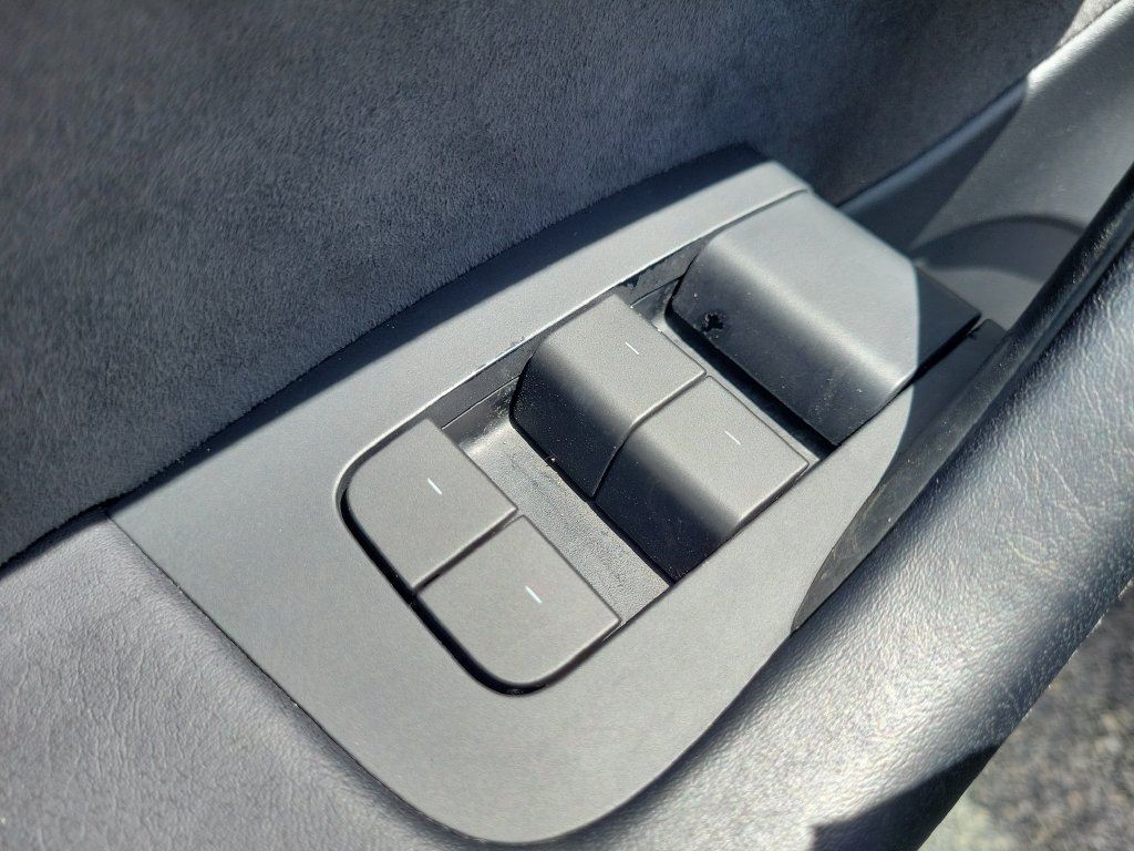 Used 2023 Tesla Model 3 Standard Range RWD image 13