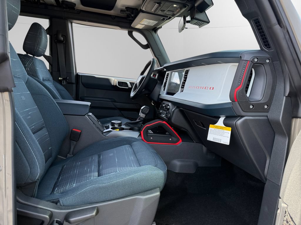 New 2026 Ford Bronco Heritage Edition AWD/4WD image 14