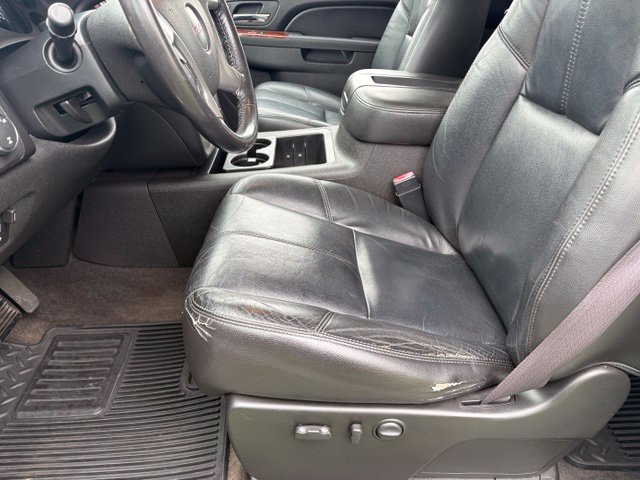 Used 2012 GMC Sierra 1500 SLT w/ Chrome Essentials Package AWD/4WD image 11