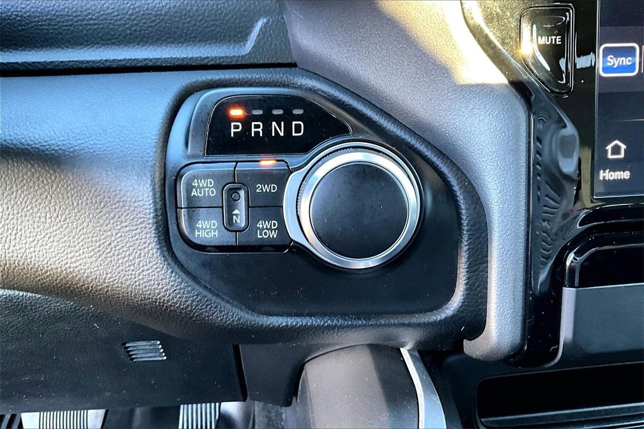 Certified 2023 RAM 1500 Big Horn image 32