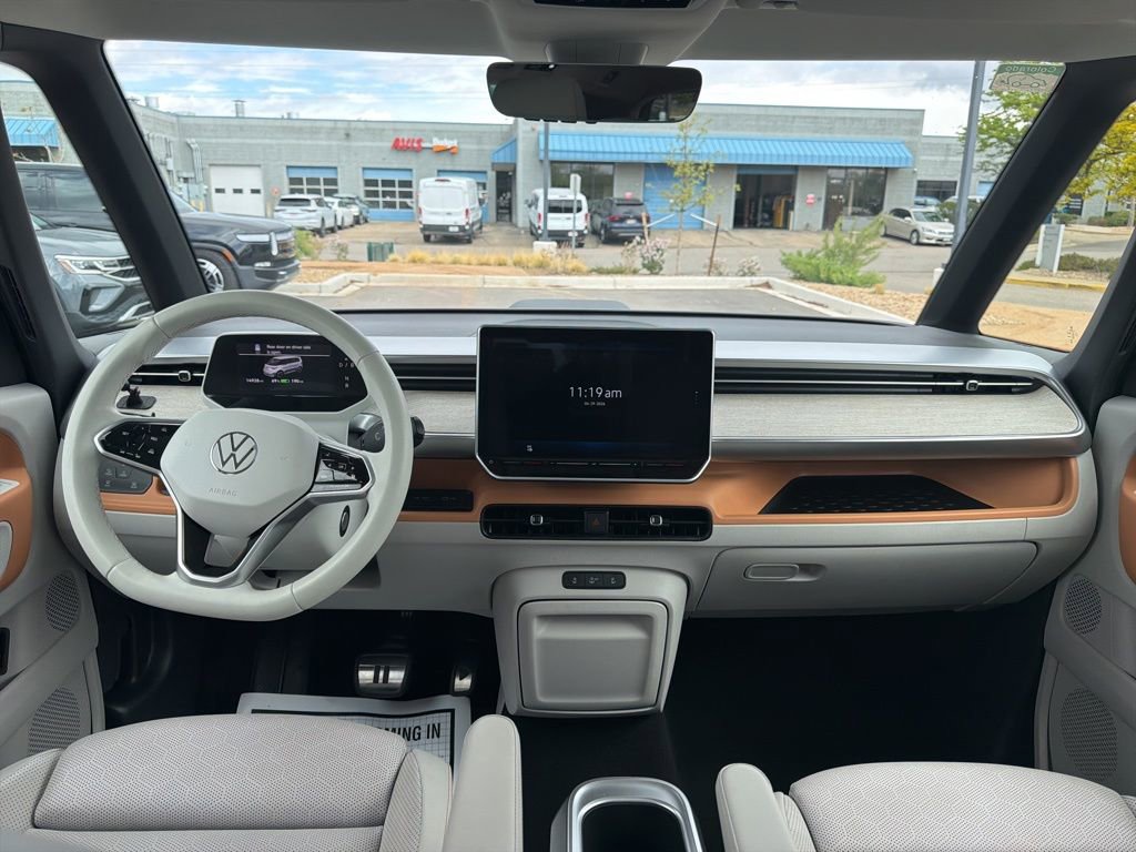 Certified 2025 Volkswagen ID. Buzz 1st Edition AWD/4WD image 12