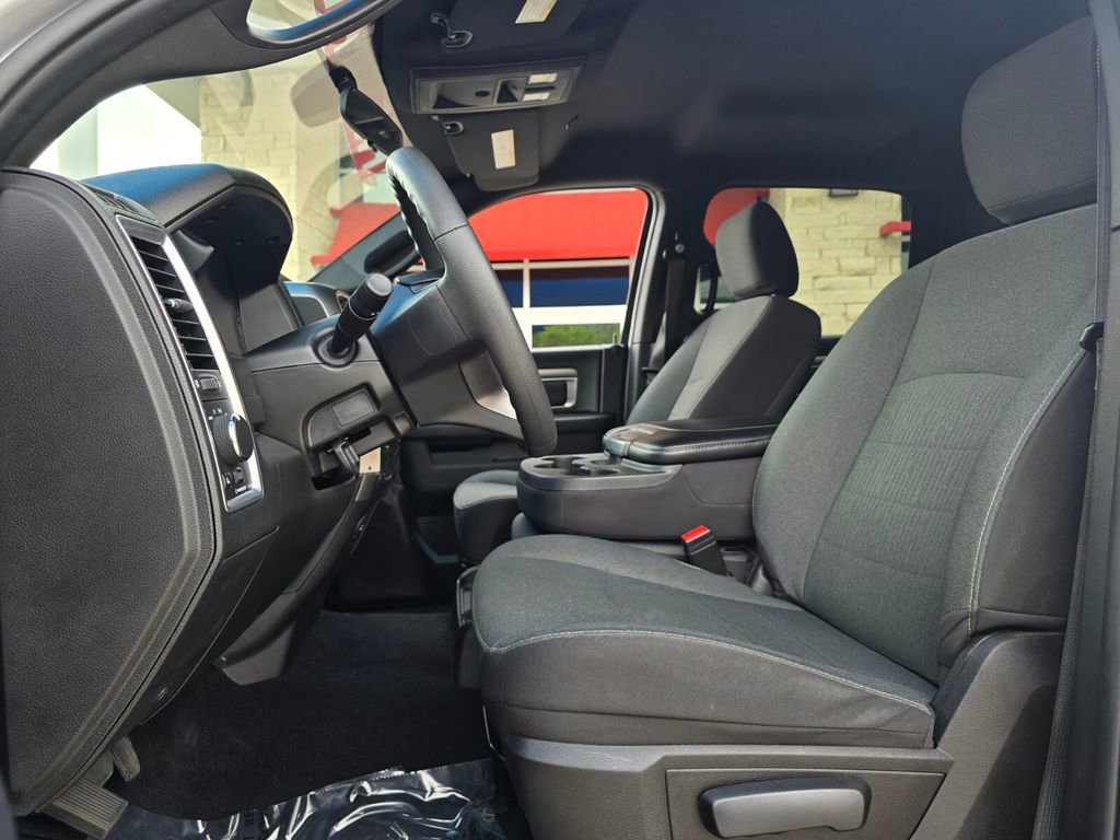 Used 2024 RAM 1500 Classic Warlock AWD/4WD image 14