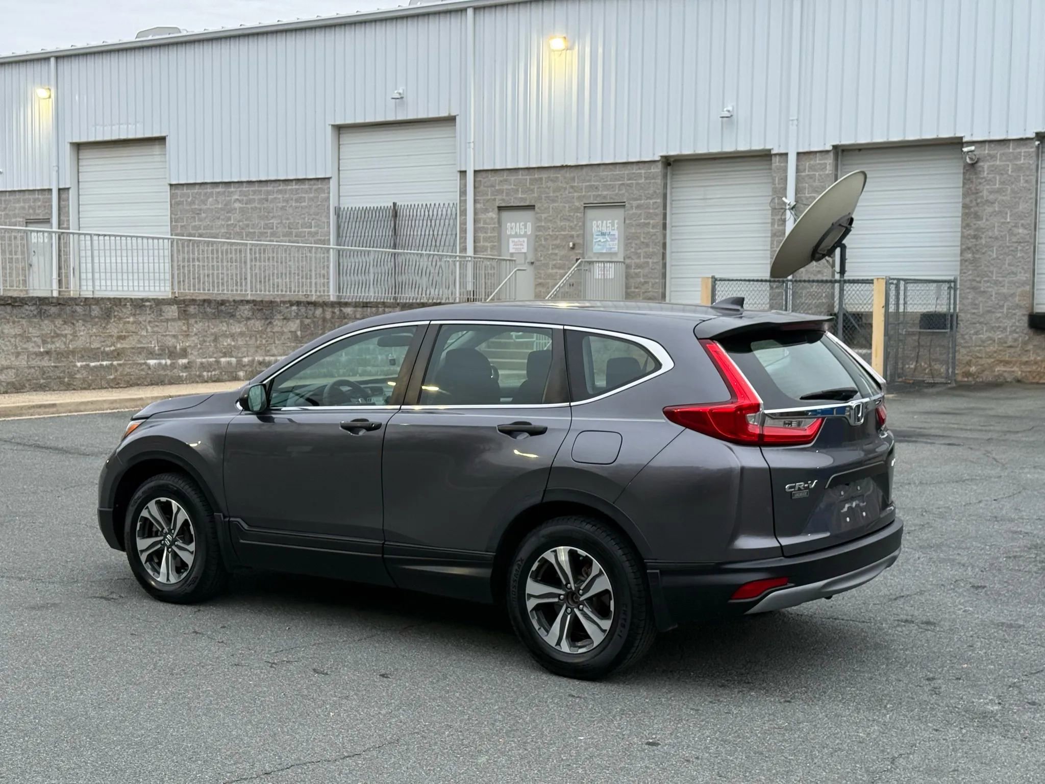 Used 2019 Honda CR-V LX image 11