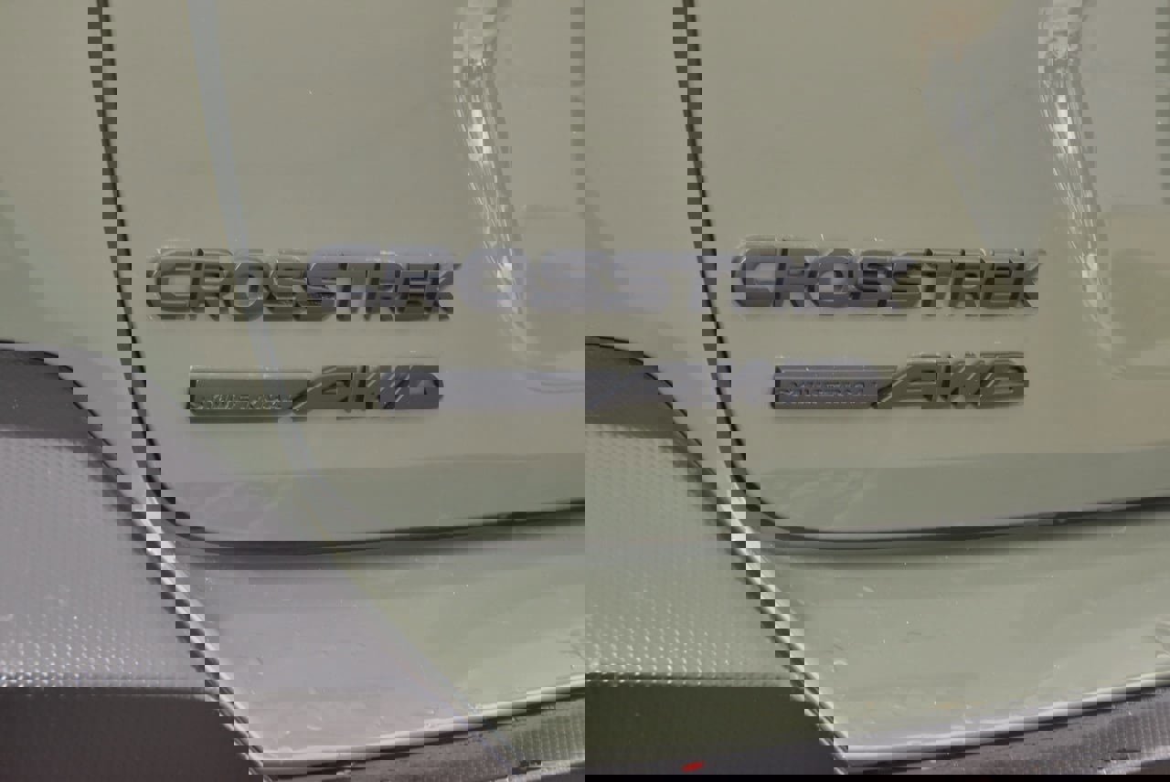 Used 2024 Subaru Crosstrek 2.5i Wilderness w/ Crosstrek Mirror Package image 37