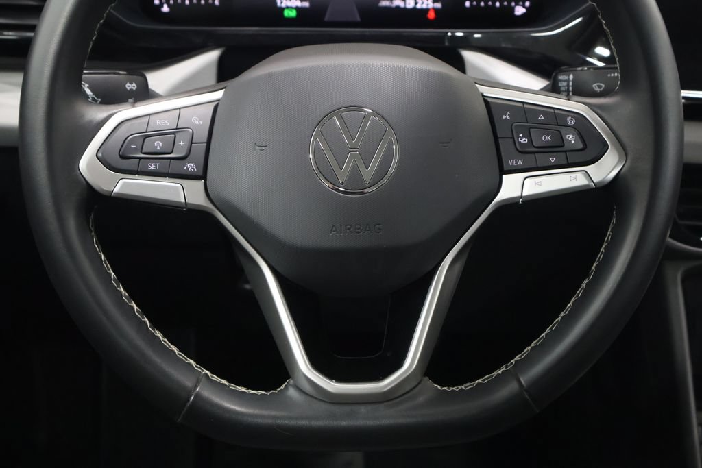 Used 2024 Volkswagen Taos S FWD image 17