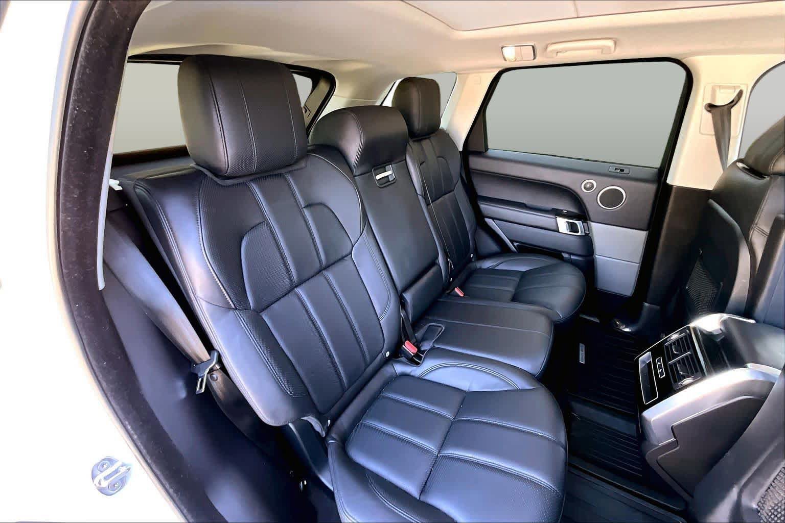 Used 2017 Land Rover Range Rover Sport HSE AWD/4WD image 20
