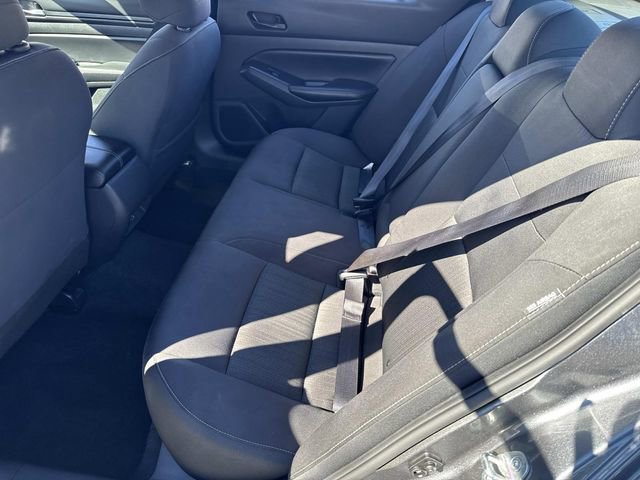 Used 2024 Nissan Altima 2.5 SV image 18