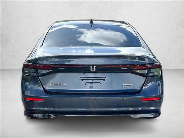 Used 2024 Honda Accord Touring image 4