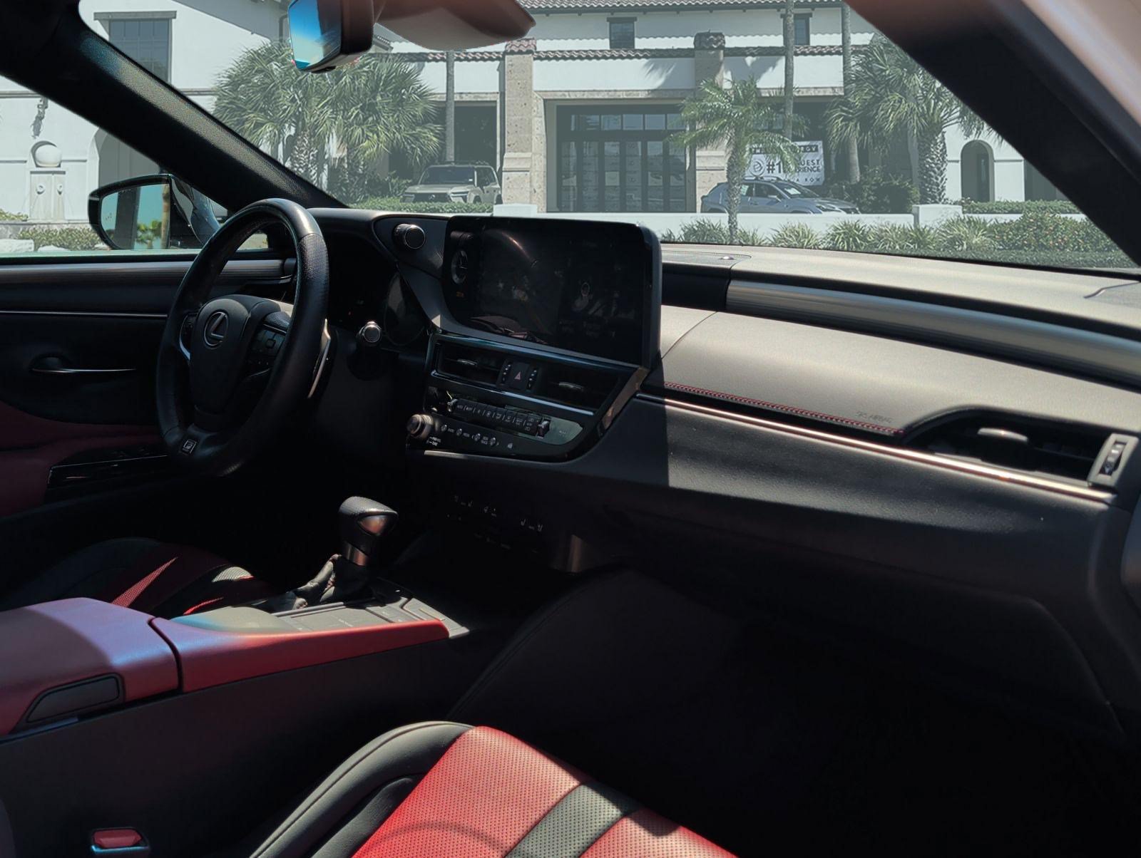 Certified 2022 Lexus ES 300h F Sport w/ Accessory Package 2 FWD image 29