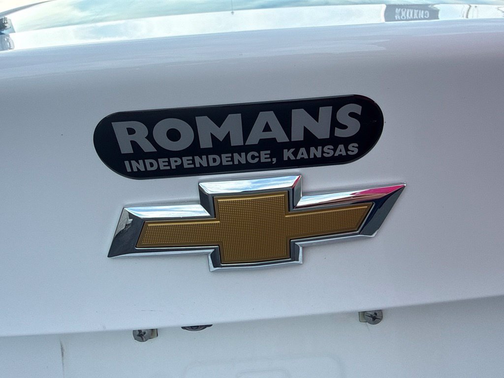 Used 2024 Chevrolet Malibu LT FWD image 13