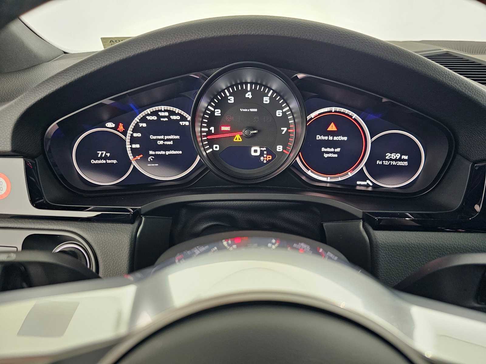 Used 2023 Porsche Cayenne Platinum Edition image 23