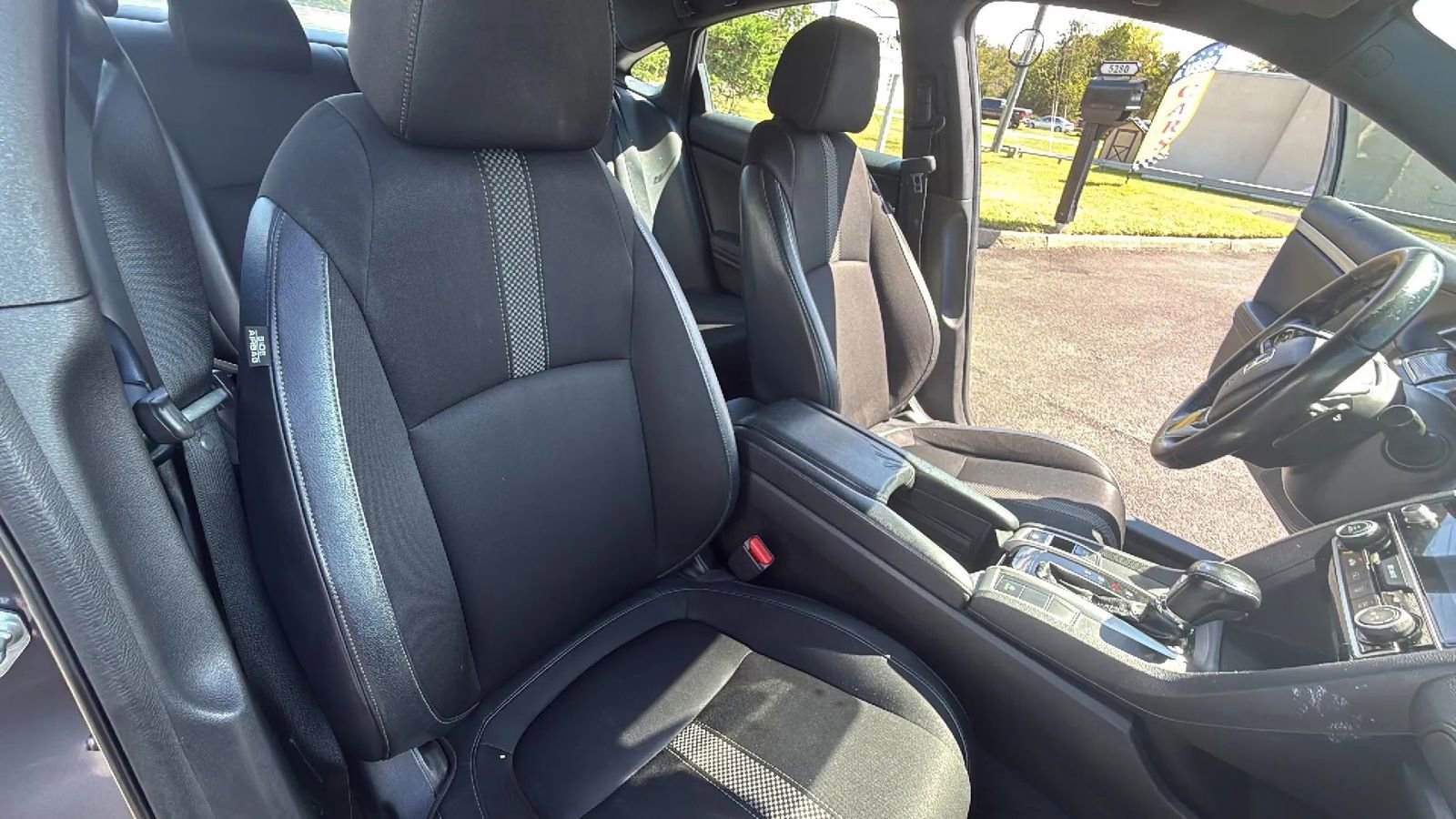 Used 2021 Honda Civic Sport image 39