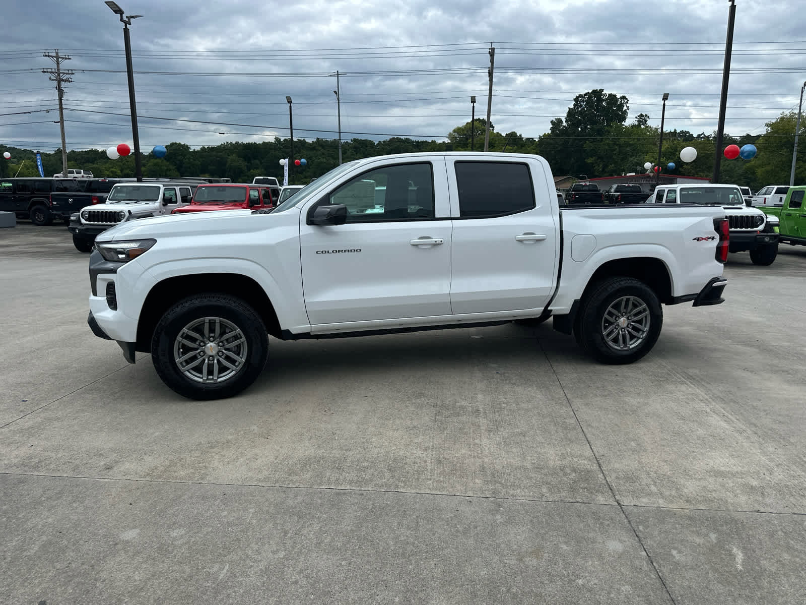 New 2025 Chevrolet Colorado LT w/ LT Convenience Package image 5