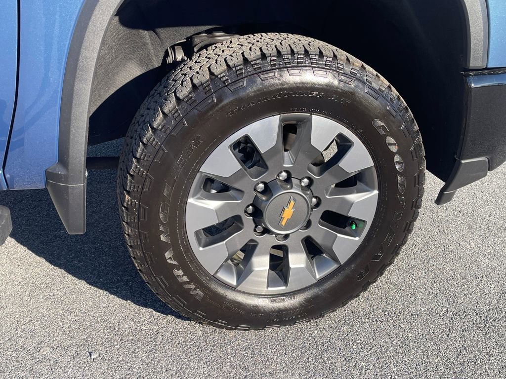 Certified 2025 Chevrolet Silverado 2500 Custom w/ Custom Value Package image 18