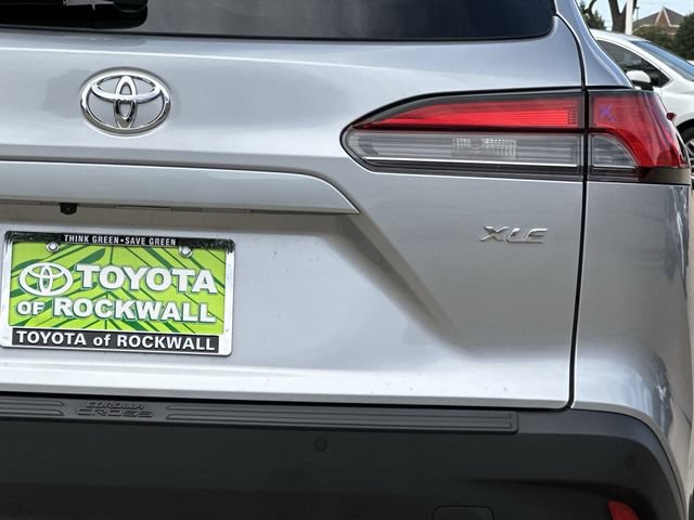 Used 2026 Toyota Corolla Cross XLE FWD image 6