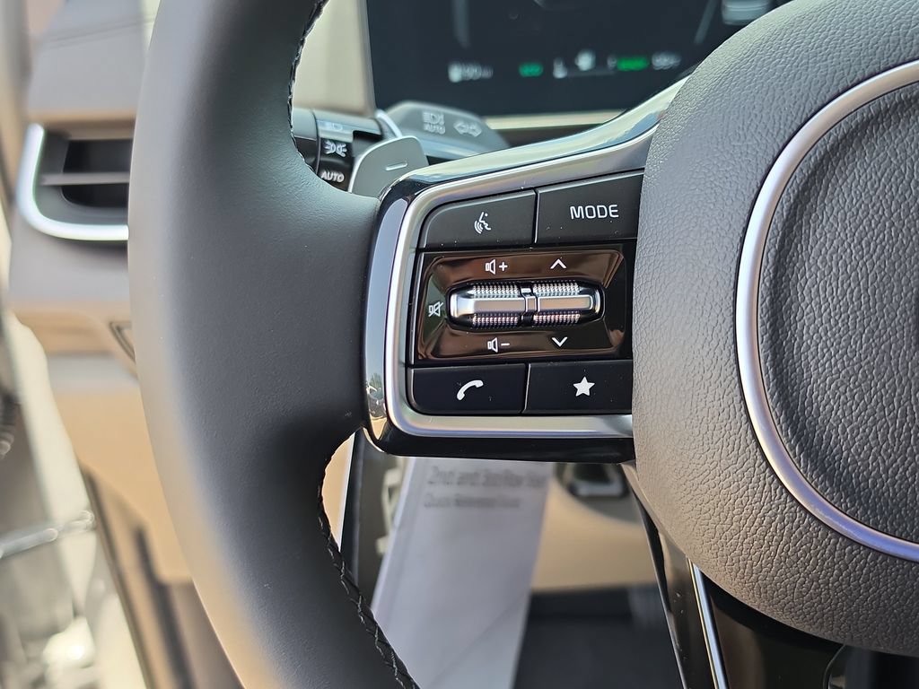 New 2026 Kia Carnival SX FWD image 32
