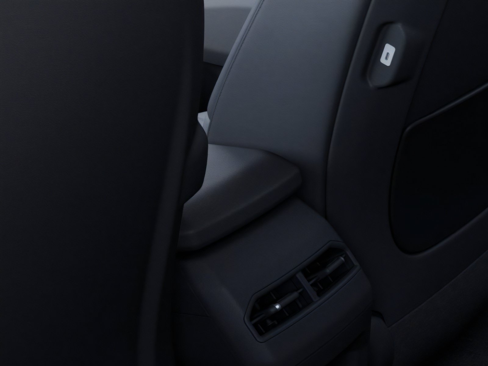 New 2027 Kia EV3 Wind FWD image 26