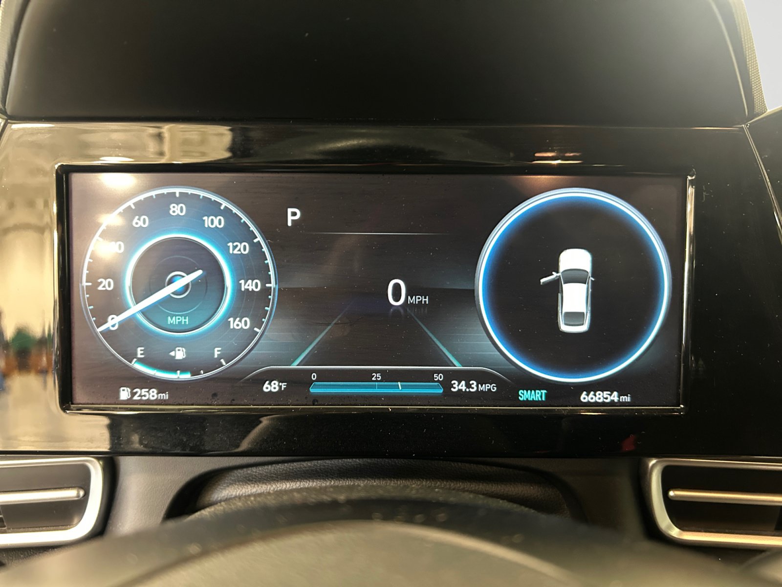 Used 2022 Hyundai Elantra SEL w/ Convenience + Premium Package FWD image 13