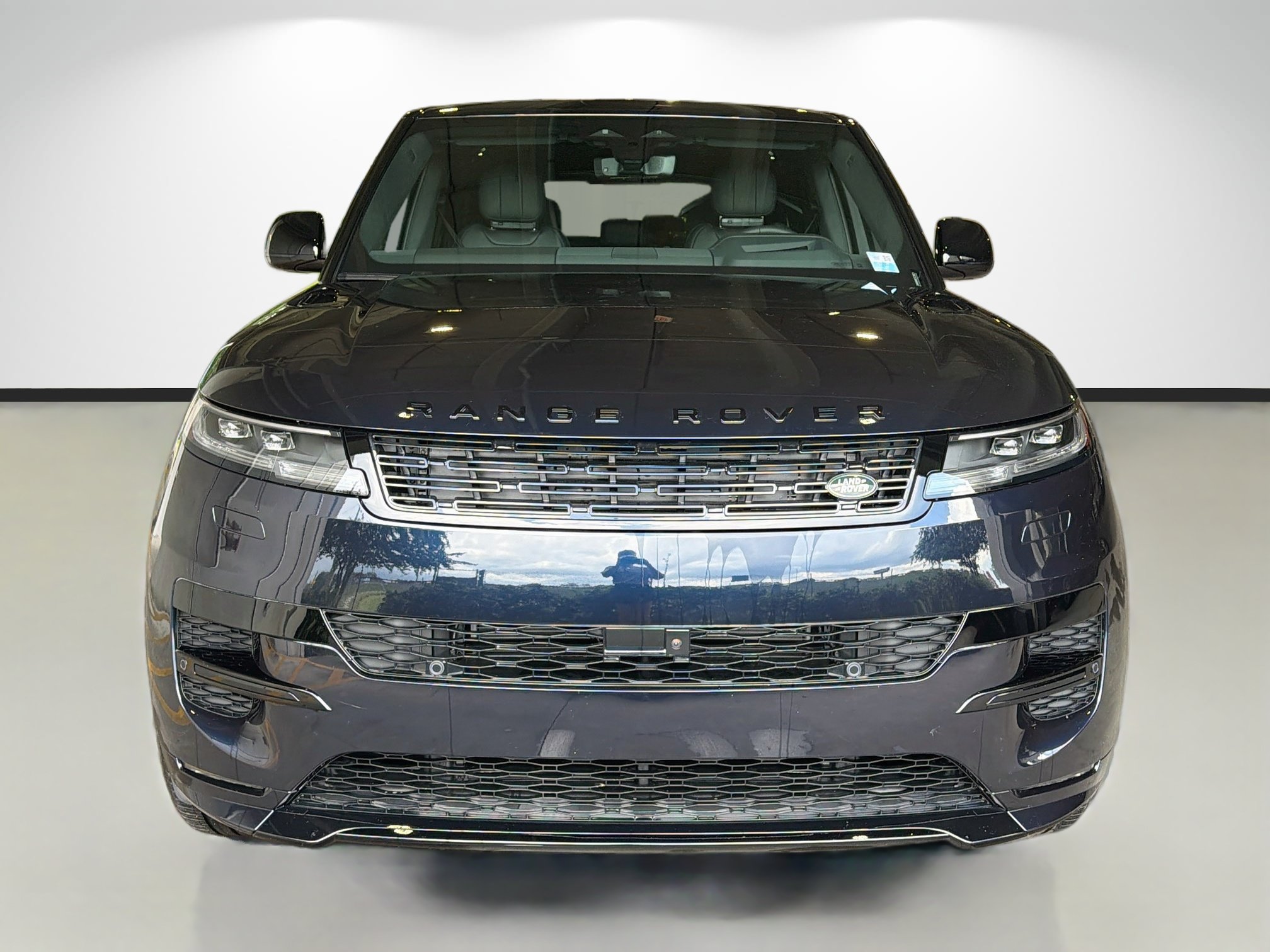 New 2026 Land Rover Range Rover Sport Dynamic SE AWD/4WD image 8