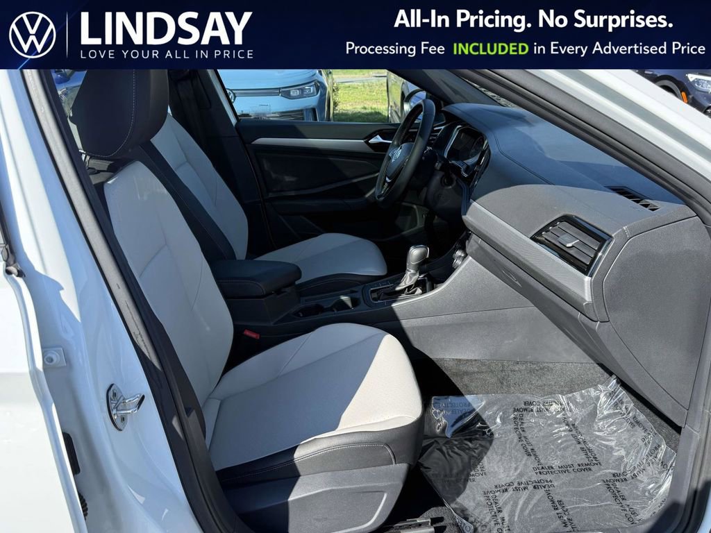 Used 2019 Volkswagen Jetta R-Line image 12