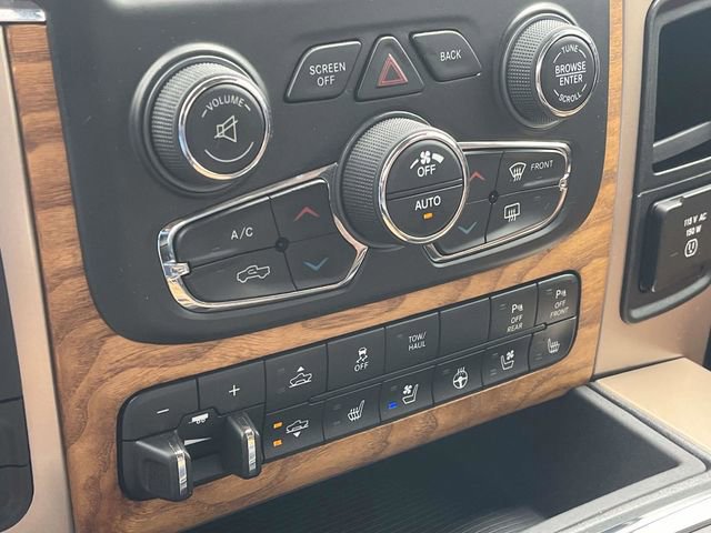 Used 2016 RAM 1500 Laramie Longhorn w/ Convenience Group AWD/4WD image 31