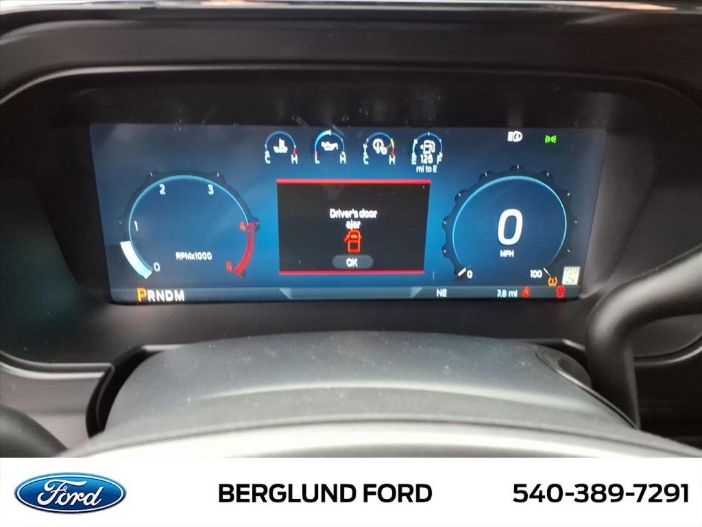 New 2026 Ford F250 Lariat w/ Black Appearance Package image 17