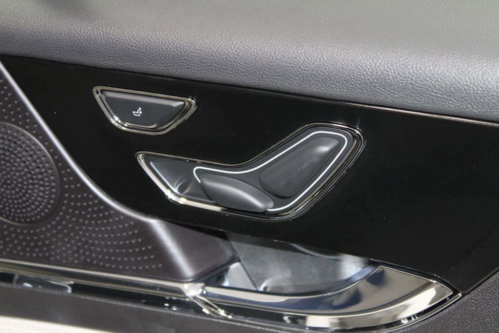 New 2026 Lincoln Corsair Premiere image 27