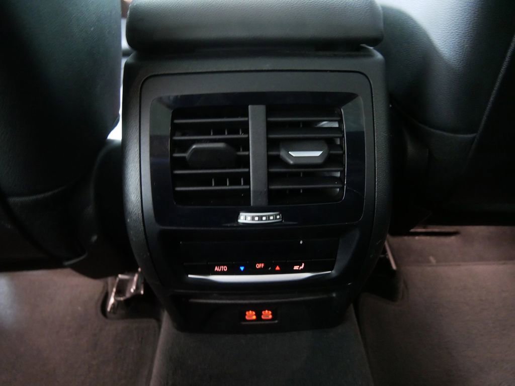 Used 2023 BMW X3 xDrive30i w/ Premium Essential Package image 18