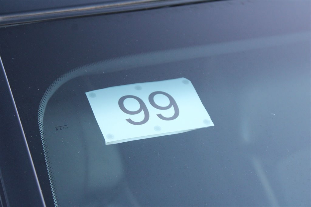 Used 2012 BMW 750Li image 11