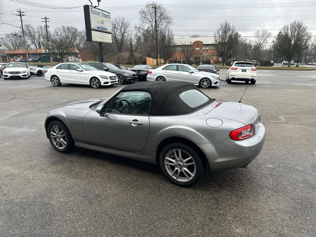 Used 2015 MAZDA MX-5 Miata Sport image 7