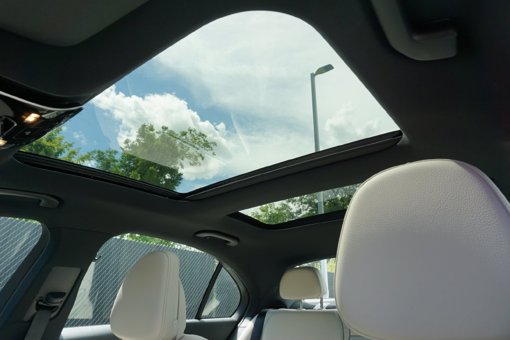Certified 2025 Mercedes-Benz C 300 4MATIC Sedan image 41