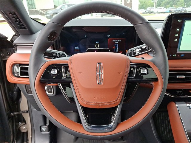 New 2025 Lincoln Aviator Reserve w/ Equipment Group 201A image 9