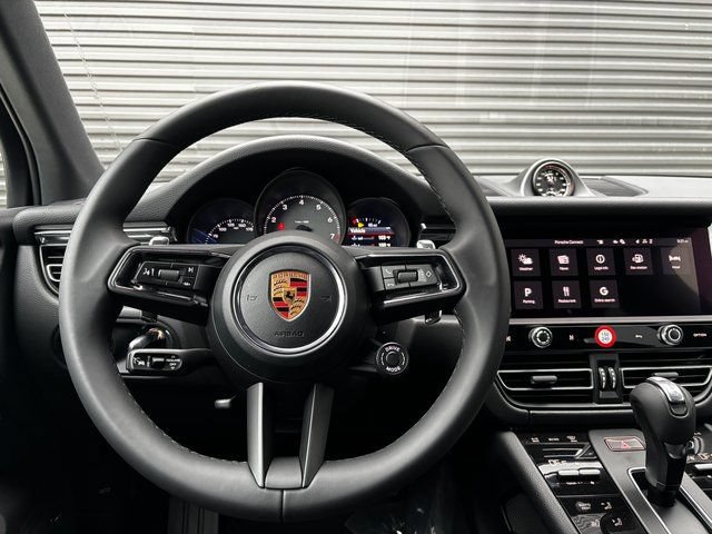 Certified 2026 Porsche Macan S AWD/4WD image 14