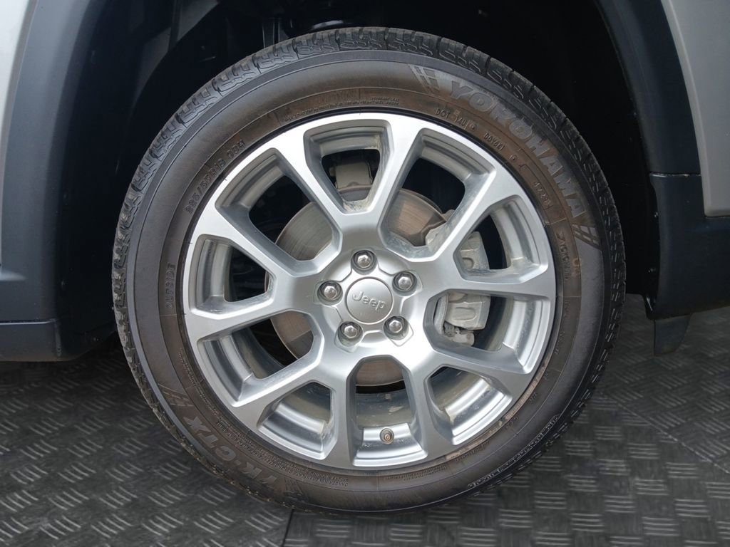 Used 2022 Jeep Compass Latitude AWD/4WD image 23