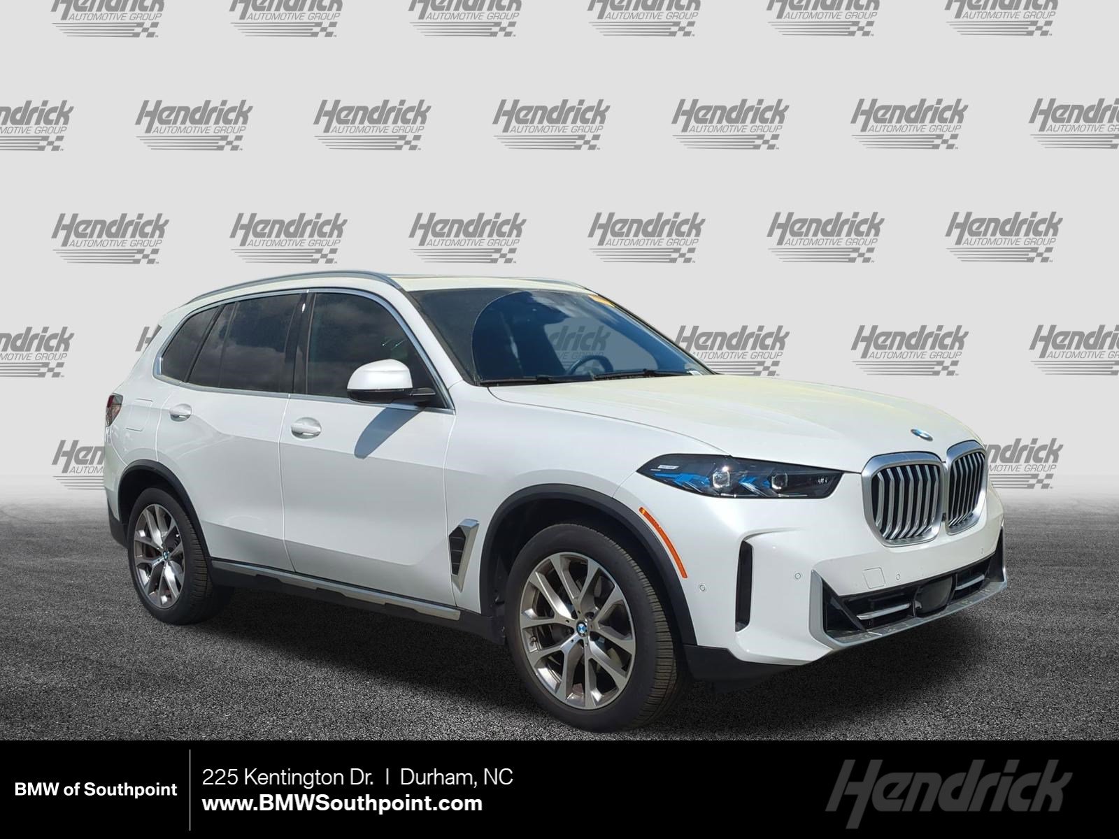 Certified 2025 BMW X5 xDrive40i w/ Executive Package image 1