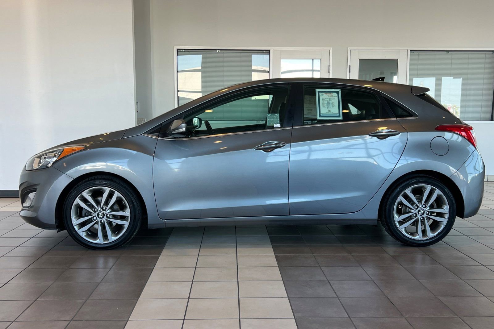 Used 2016 Hyundai Elantra GT w/ Option Group 03 FWD image 7