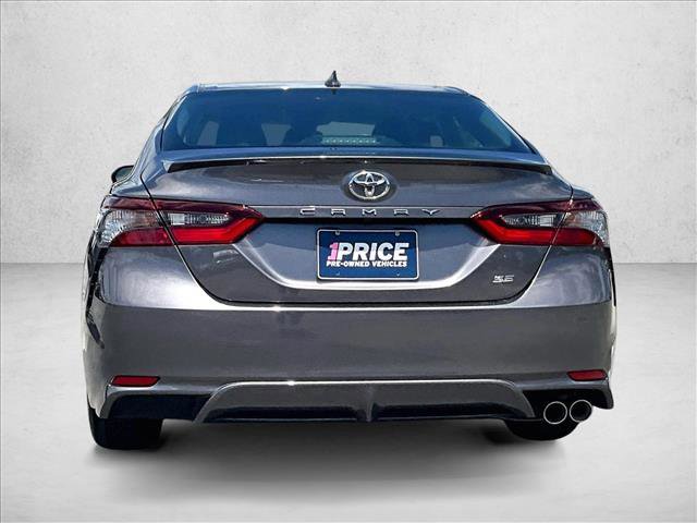 Used 2024 Toyota Camry SE FWD image 4
