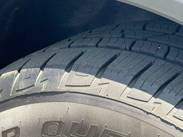 Used 2021 Ford Explorer 4WD image 8