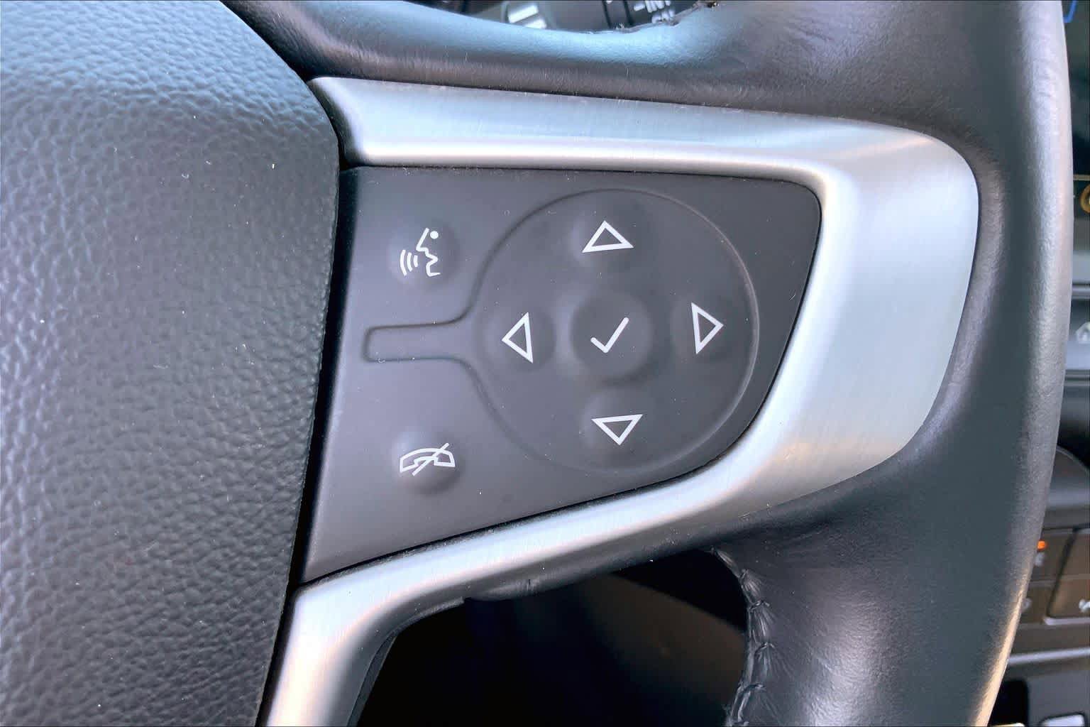 Used 2019 GMC Terrain SLE AWD/4WD image 25