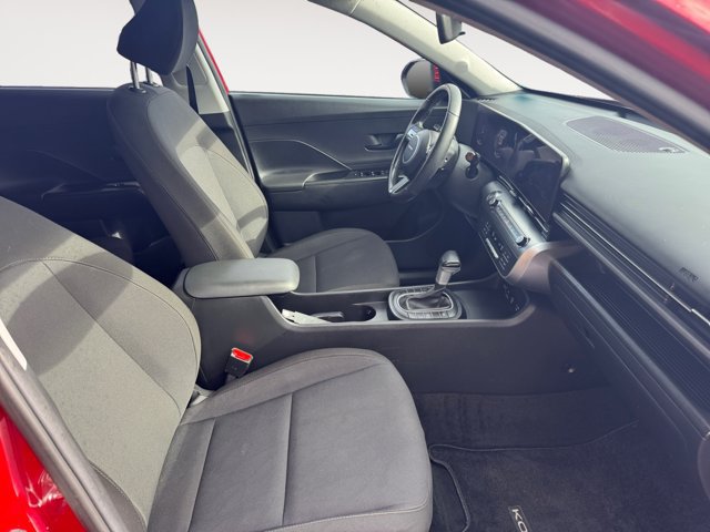 Certified 2024 Hyundai Kona SEL AWD/4WD image 15
